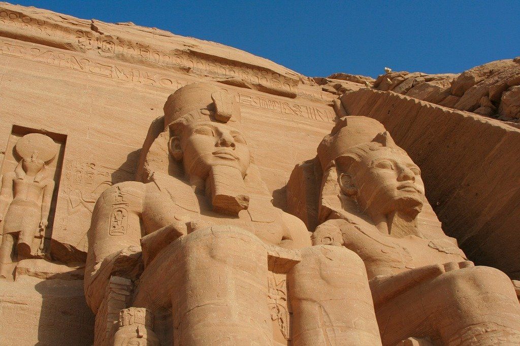 Temples Abou Simbel, croisière sur le Nil, voyage Égypte pas cher, bateau croisière Nil,