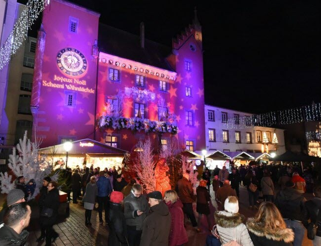Noël en lumières, chansons, friandises, cadeaux 2