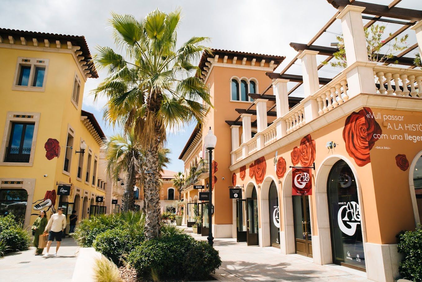 Minibus Barcelona LA ROCA VILLAGE shopping