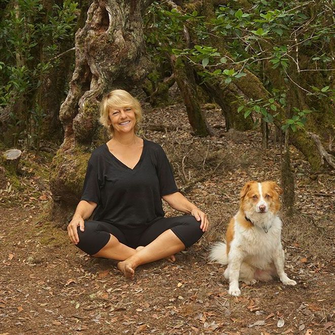Yoga auf La Gomera mit Susanne Escher Yoga auf La Gomera mit Susanne Escher