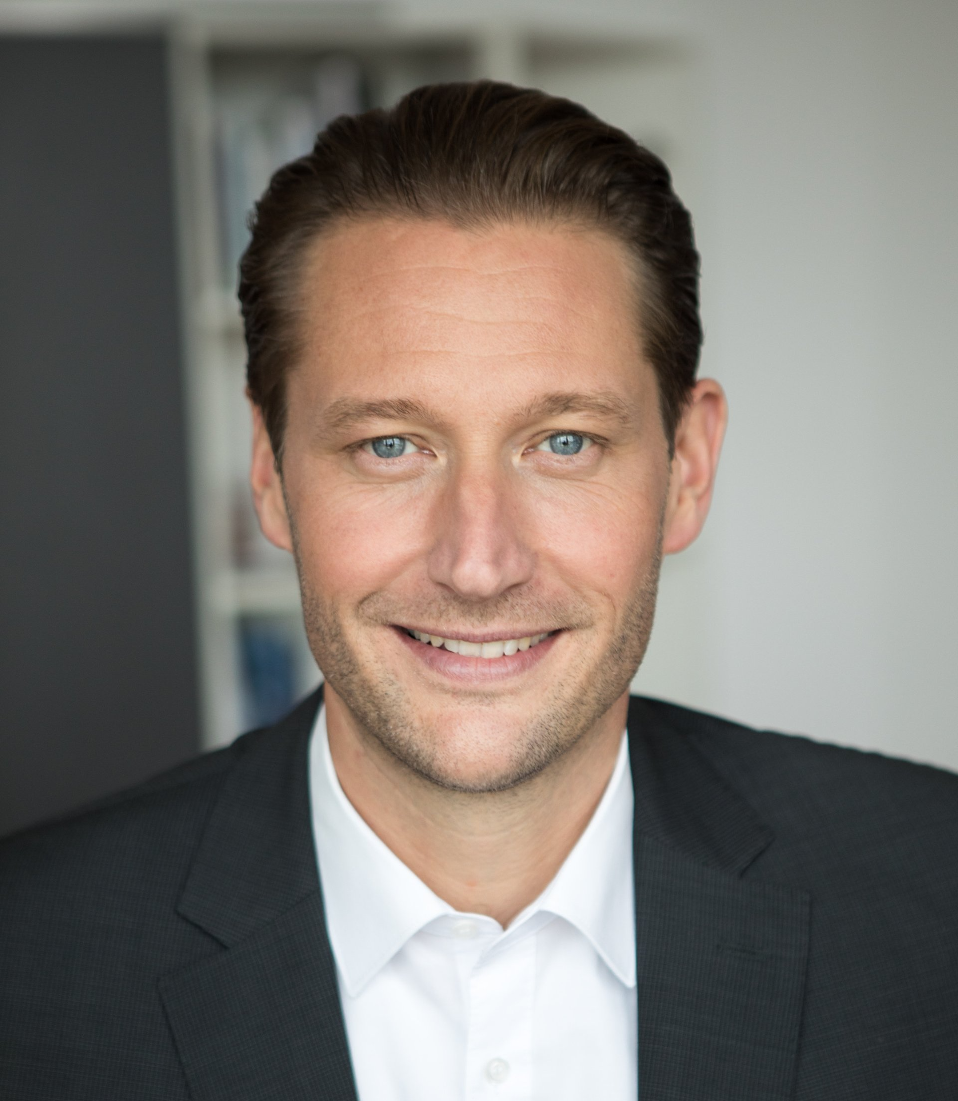 Sabine Kaffenberger Sabine Kaffenberger, Guide Willems on tour