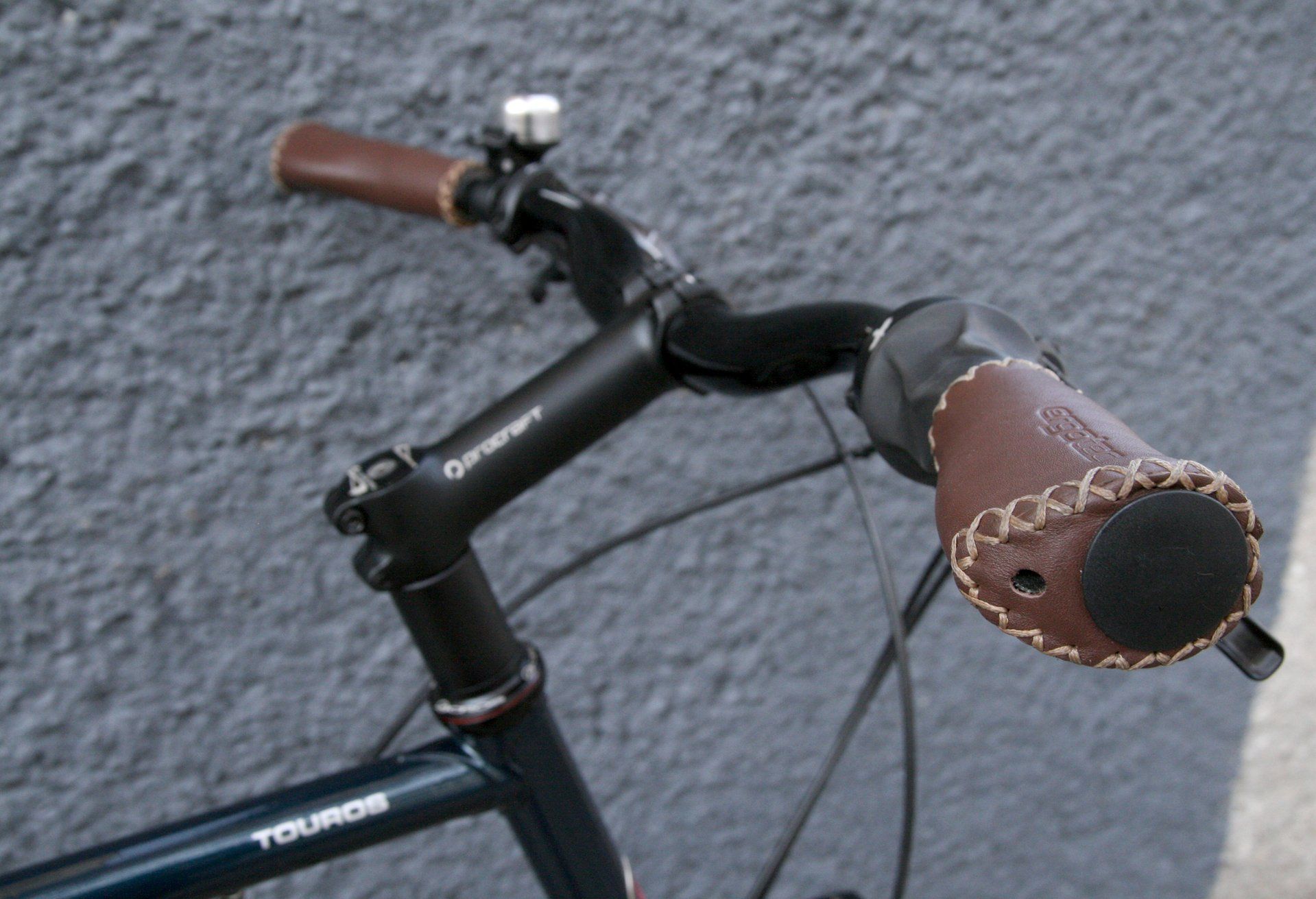 Ergotec Monaco Griffe aus Kunstleder