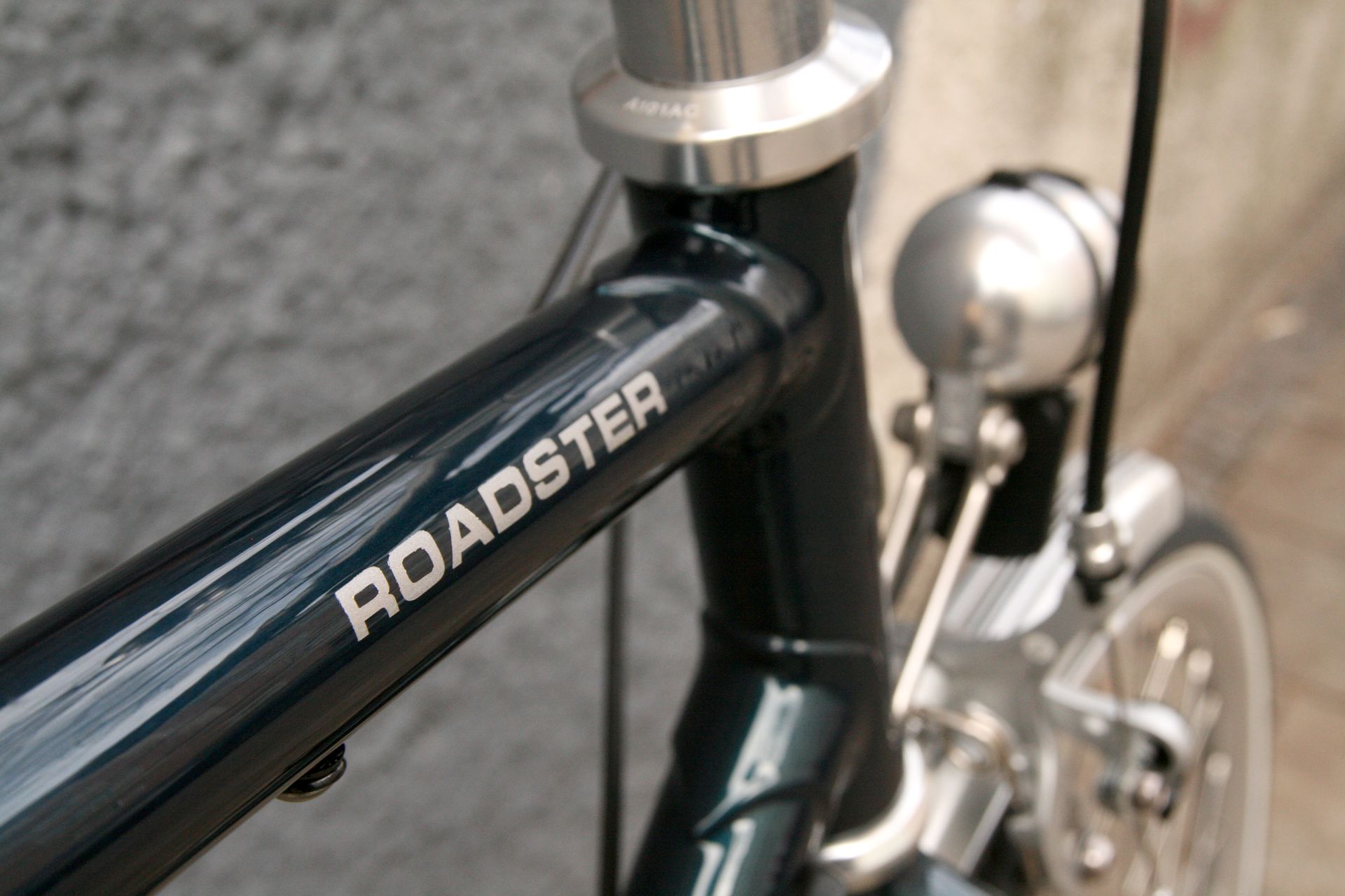 Patria Roadster Moosgrün