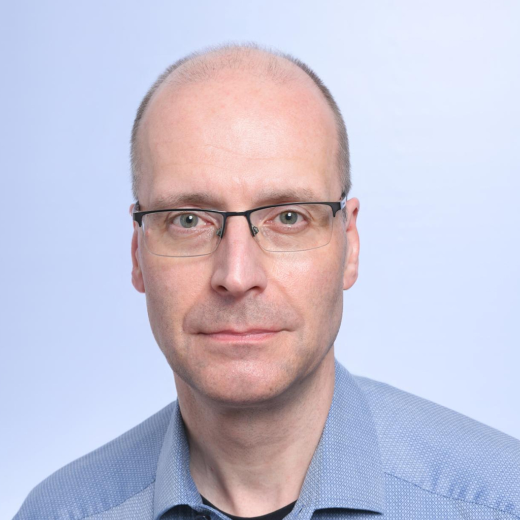 Dr. Dirk Mattig