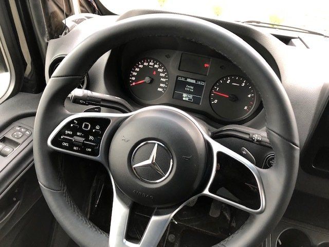 190 PS beim Mercedes Sprinter.