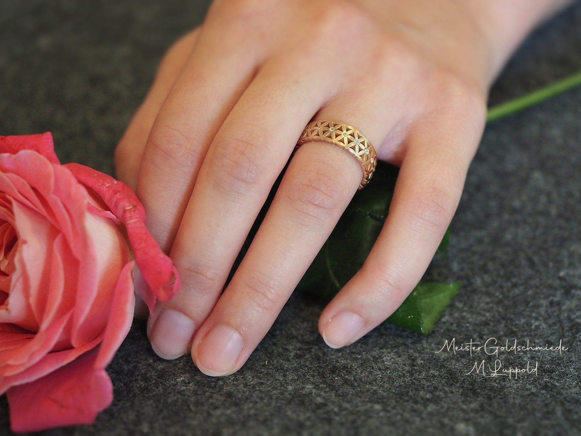 Ring