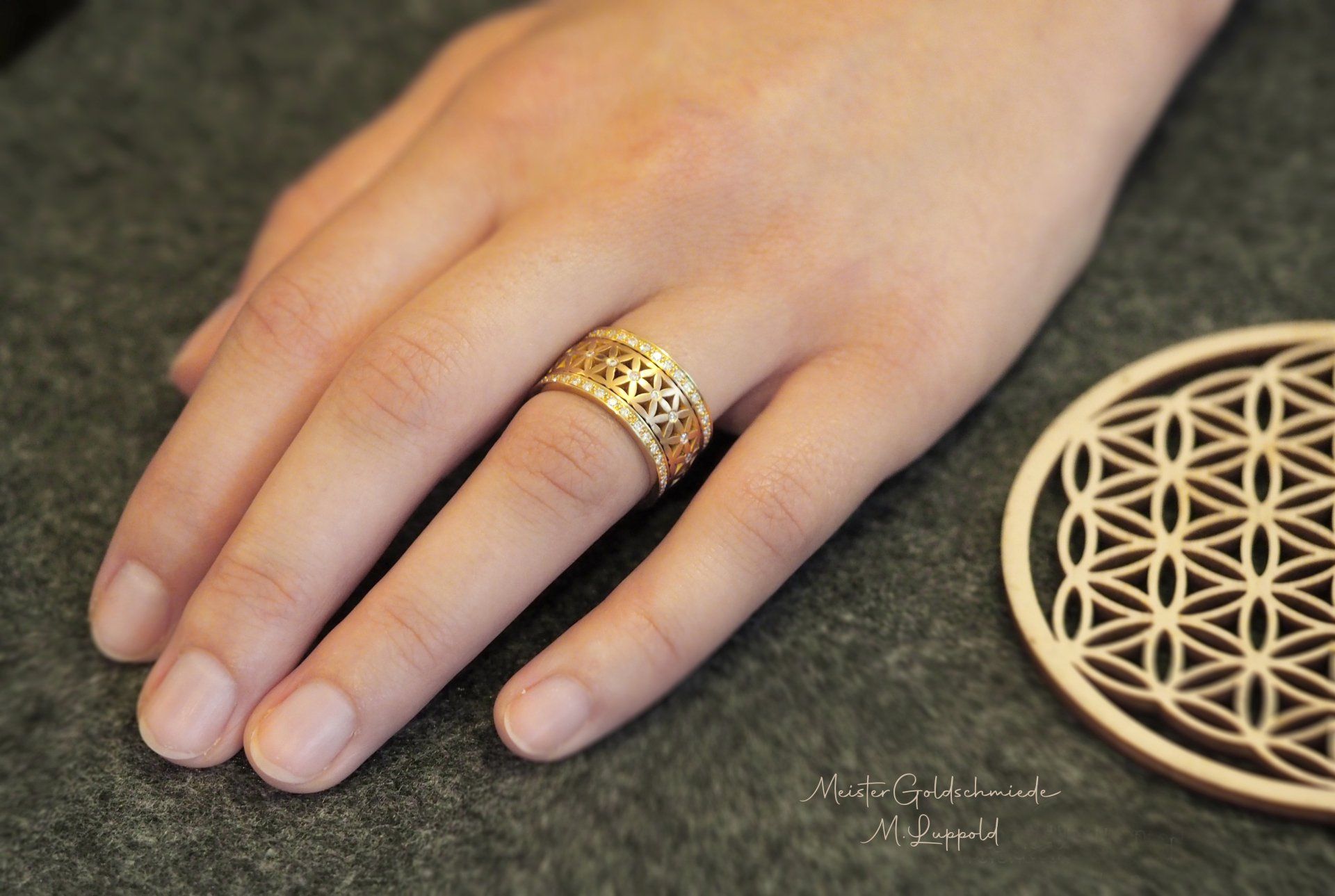 Ring