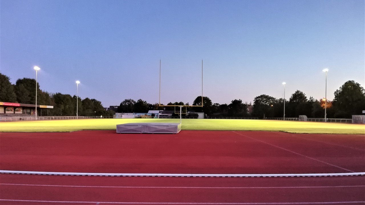 :: 2019.09 :: Sportanlage Jahnstadion mit LED :: 2019.09 :: Sportanlage Jahnstadion mit LED