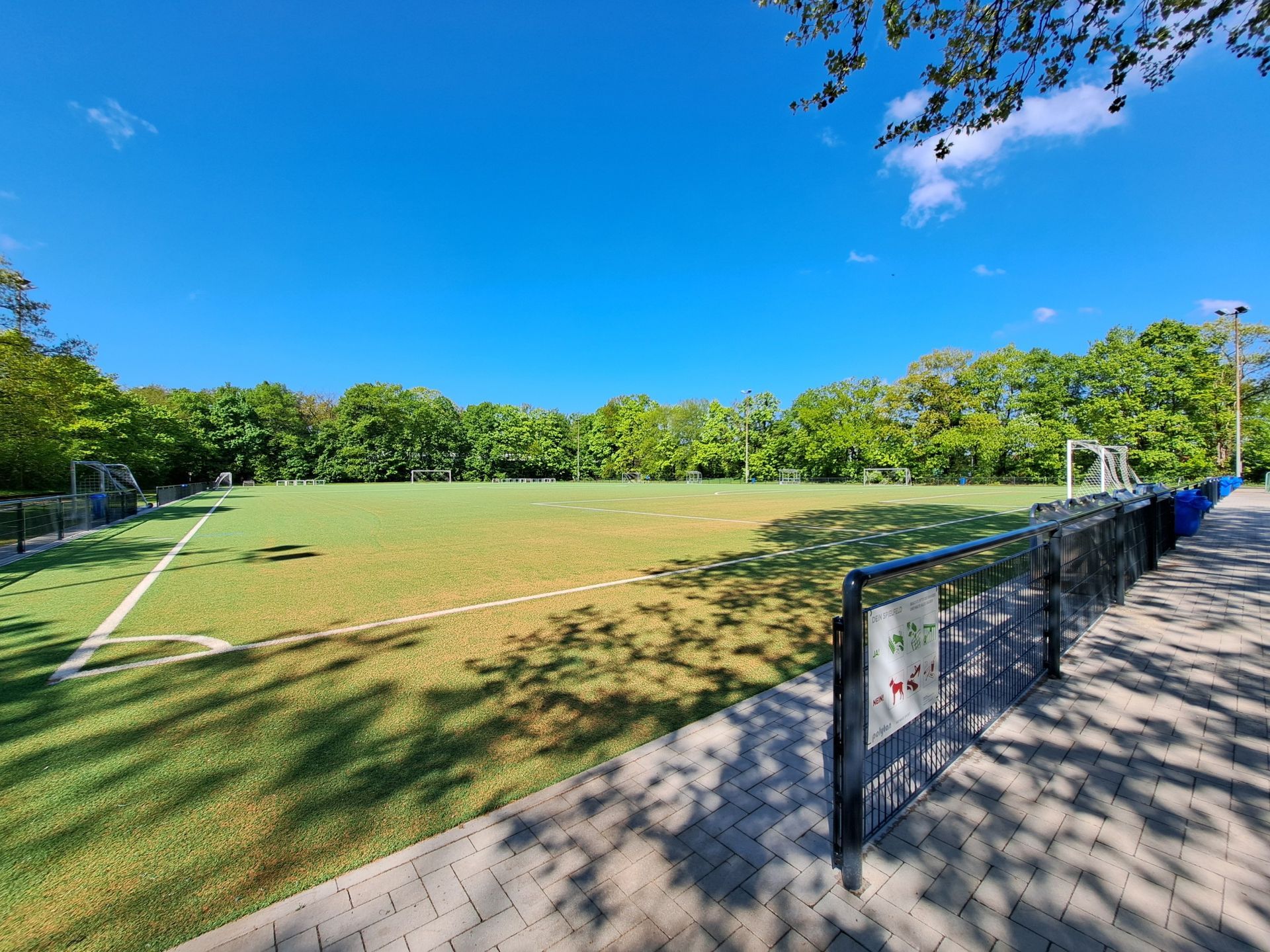 :: 2024.12 :: Fertigstellung Umbau Tenne in Kunstrasen beim RSV Rath-Heumar :: 2024.12 :: Fertigstellung Umbau Tenne in Kunstrasen beim RSV Rath-Heumar