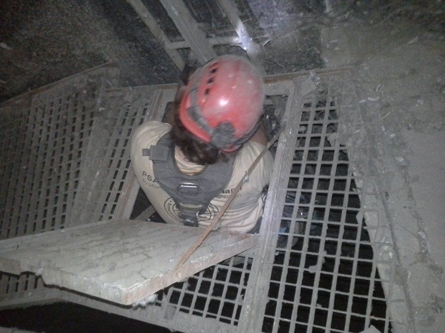 Inspection of vertical ladders including climbing protection