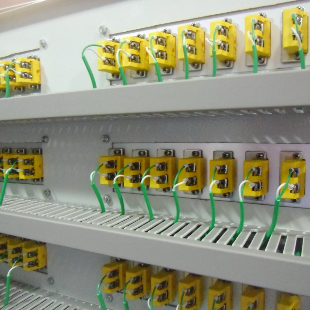 Armario para el registro de termopares