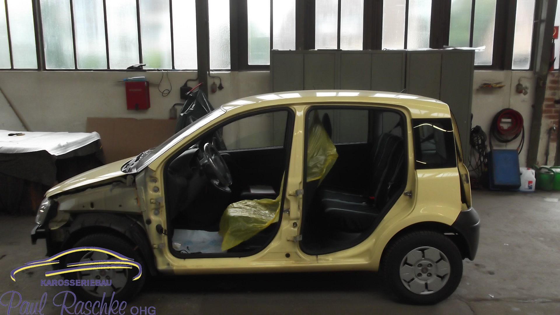 Defekter, Gelber Fiat Panda