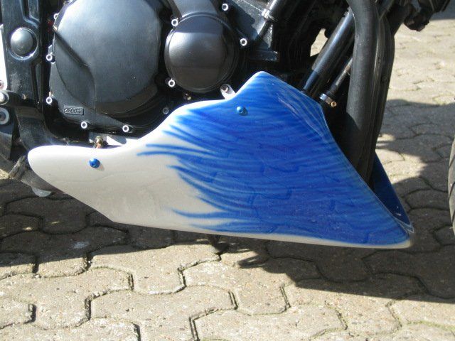 Designlackierung Motorrad silber / blau