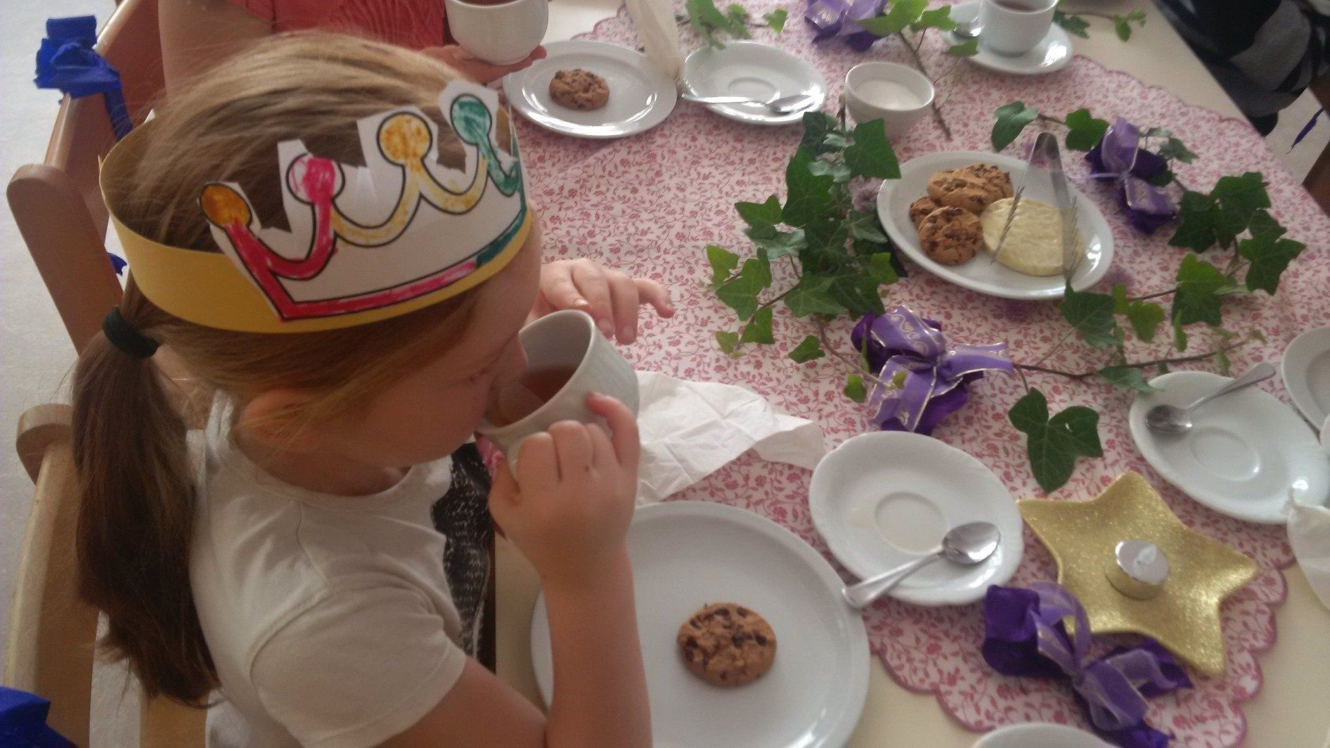 Royal breakfast bei Tatjana Christelbauer: english learning by tea &cookie time