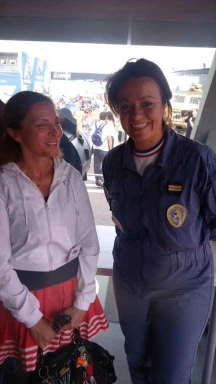 in talk mit pilotin in Le Bourget International Airshow meeting