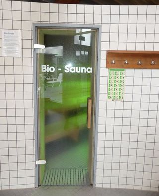 Bio-Sauna mit Farblichttherapie