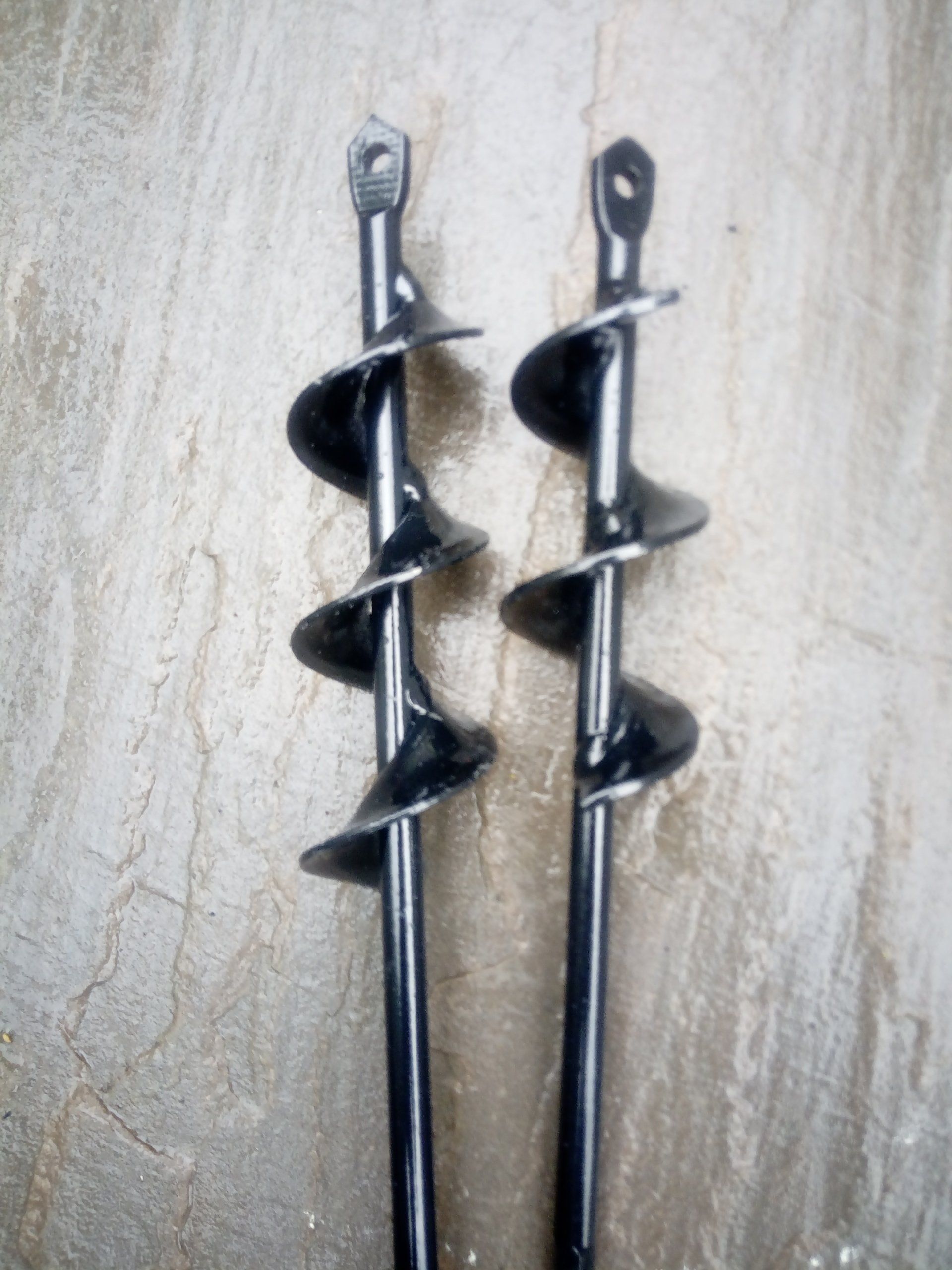 Close up of the end of a bulb auger