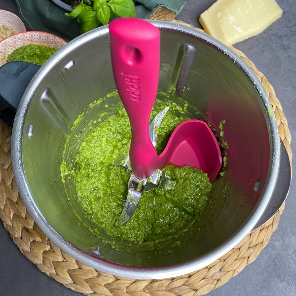 Einsetzten Calotti Drehkellenspatel