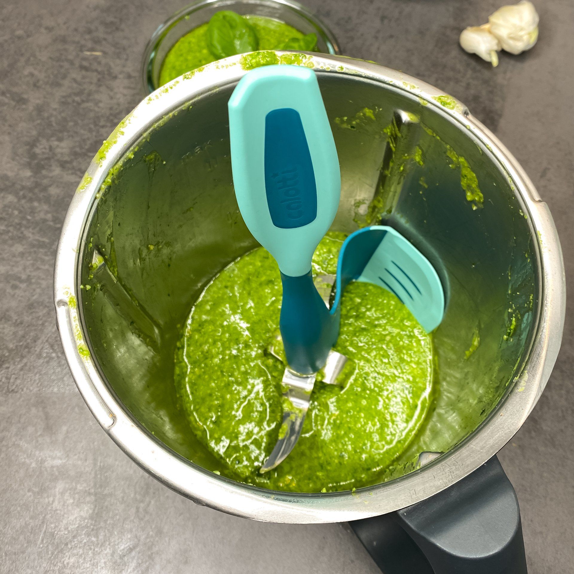 Einsetzten Calotti Drehkellenspatel