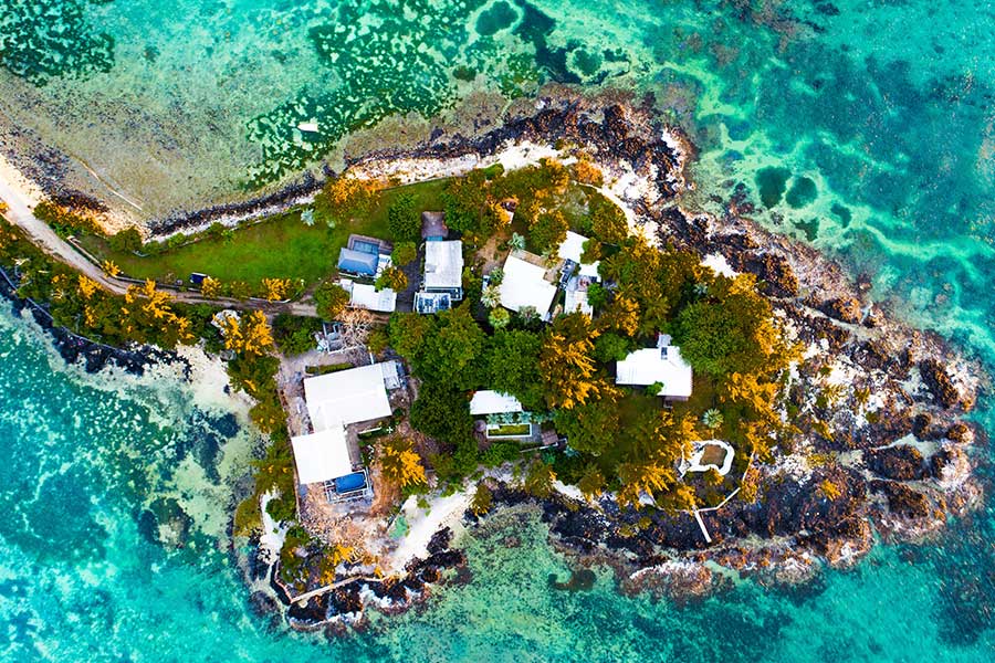 Holiday package to Mauritius