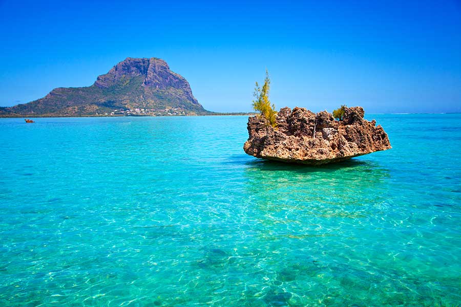 Mauritius beyond the resort: Port Louis, Le Morne and Mahébourg