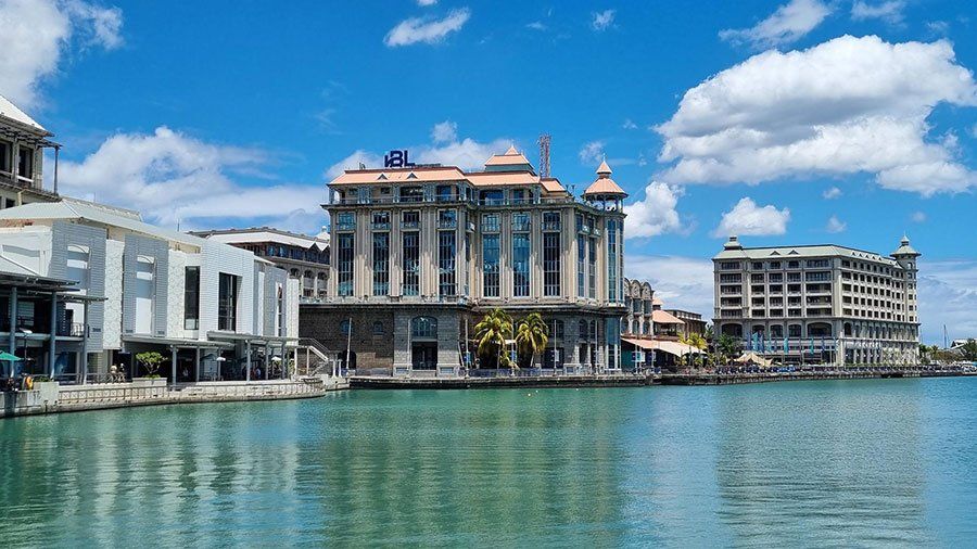Port Louis city break: history, food and the dodo