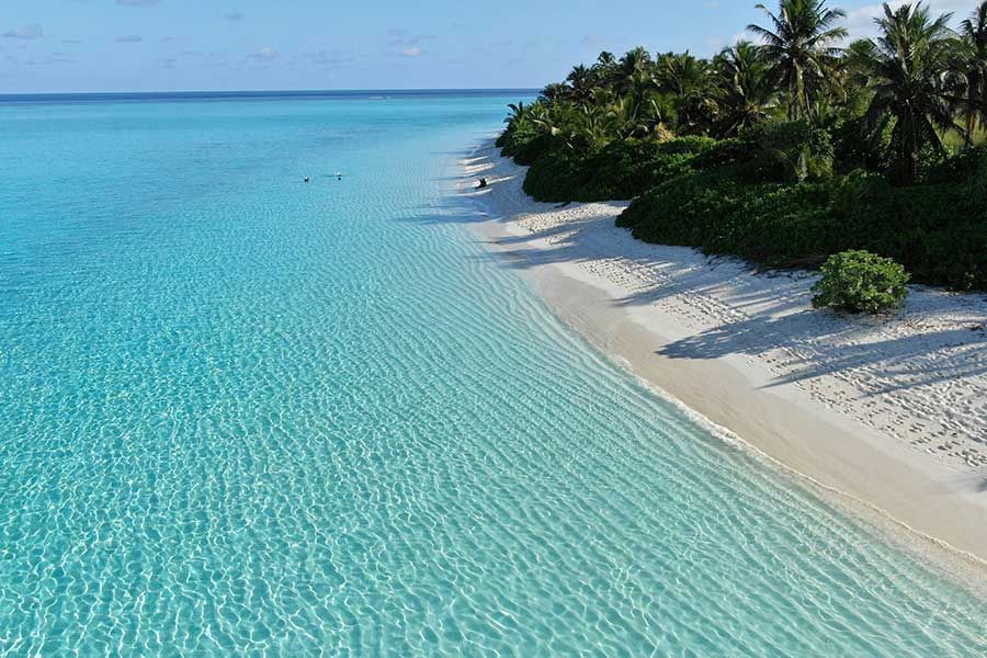 Discover the Maldives: Your Ultimate Guide to a Luxurious and Intimate Island Escape