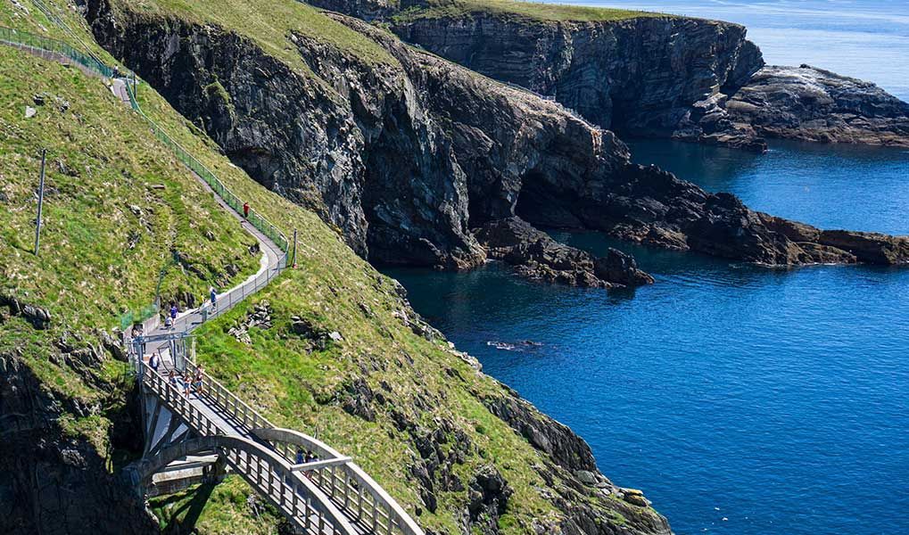 The Wild Atlantic Way: Ireland's Coastal Driving Route