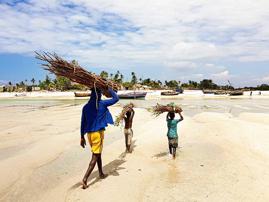 Mozambique's Ibo island is part of the Quirimbas archipelago. We propose that you visit this island on your Cheap holiday Mozambique. Ibo is one of the Quirimbas Islands, located in the Indian Ocean off the coast of northern Mozambique. It is located in the province of Cabo Delgado. It developed as a Muslim commercial harbor. Vasco da Gama is said to have slept on the island in 1502. The Portuguese fortified the island in 1609. Check out our Mozambique holiday packages.
