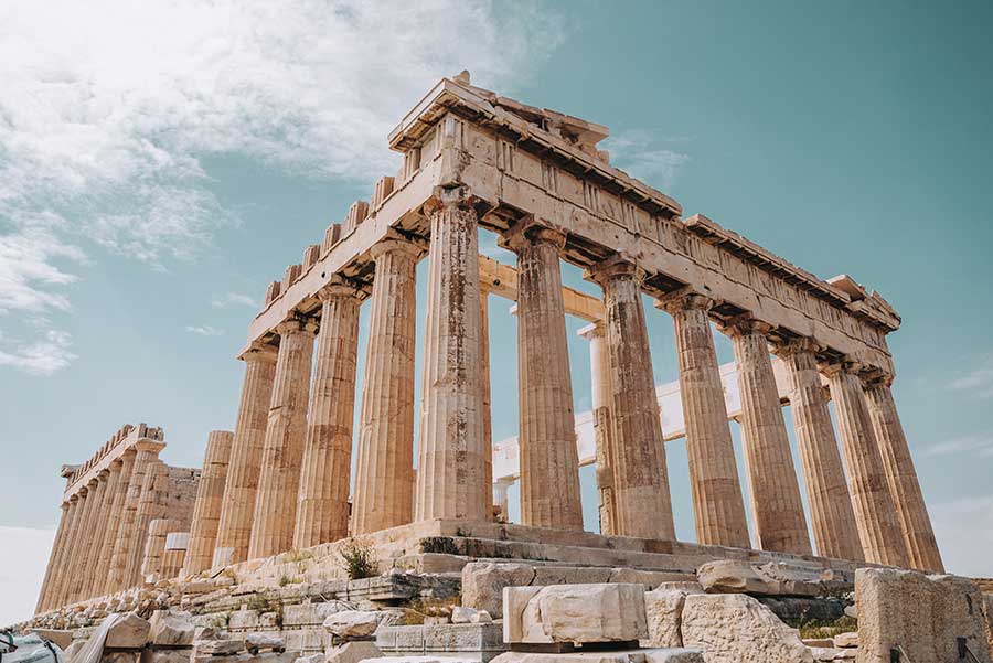 Athens is situated on Mainland Greece, about 500 kilometers south of Thessaloniki, Greece's second biggest city. Because of its southern position, Athens is an excellent starting point for visits to Crete and the Cycladic Islands. Athens proper has a population of roughly 660,000 people. Greater Athens is a large metropolitan region with a population of over 3.2 million people. Athens, Greece's capital city, is often utilized as a stopover for visitors on route to the magnificent Greek Islands and the country's greatest beaches, but the enormous metropolis is filled with excellent historical sites, beautiful tours, luxury hotels, and great restaurants.