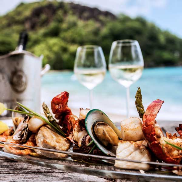 cheap couple holiday packages