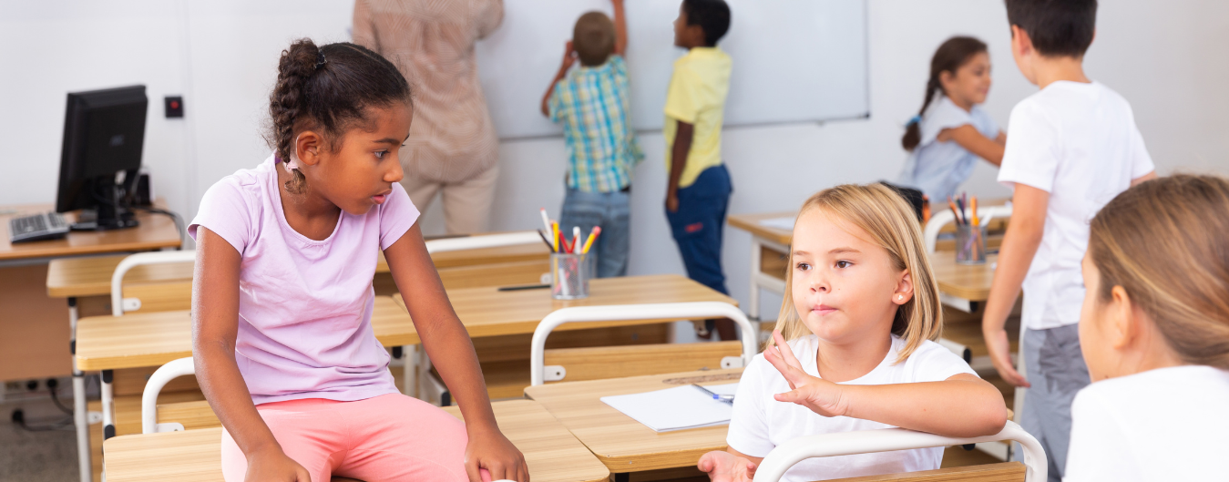 Le rôle des pairs dans la reconstruction d’une victime de harcèlement scolaire