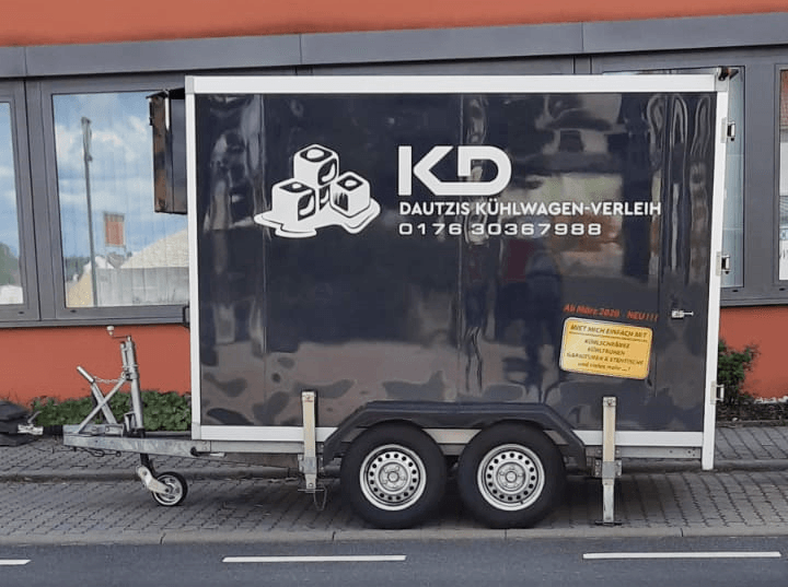 Telefon 0176 - 303 679 88 Kühlanhänger von KD - Dautzis Kühlwagenverleih Erlangen