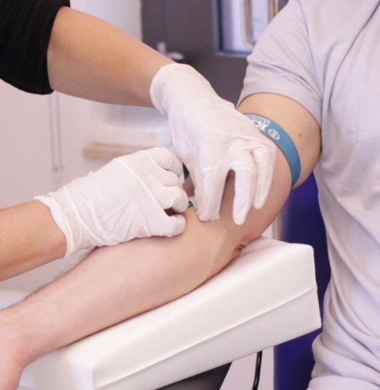 Ganzheitliche Medizin Berlin - Vitalstofftherapie bei Nadja Hamer