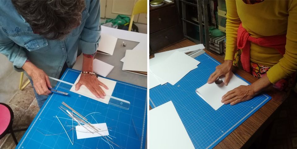 découpe des feuillets du carnet et pliage pour composer les cahiers