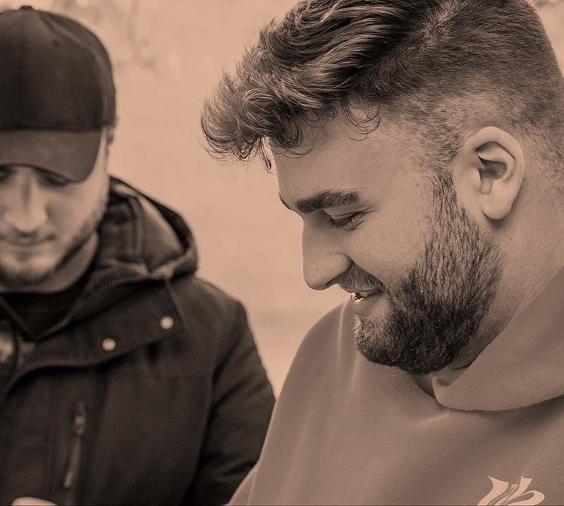 Auszubildende im Dialogmanagement am OSZ Bürowirtschaft im digitalen Unterricht