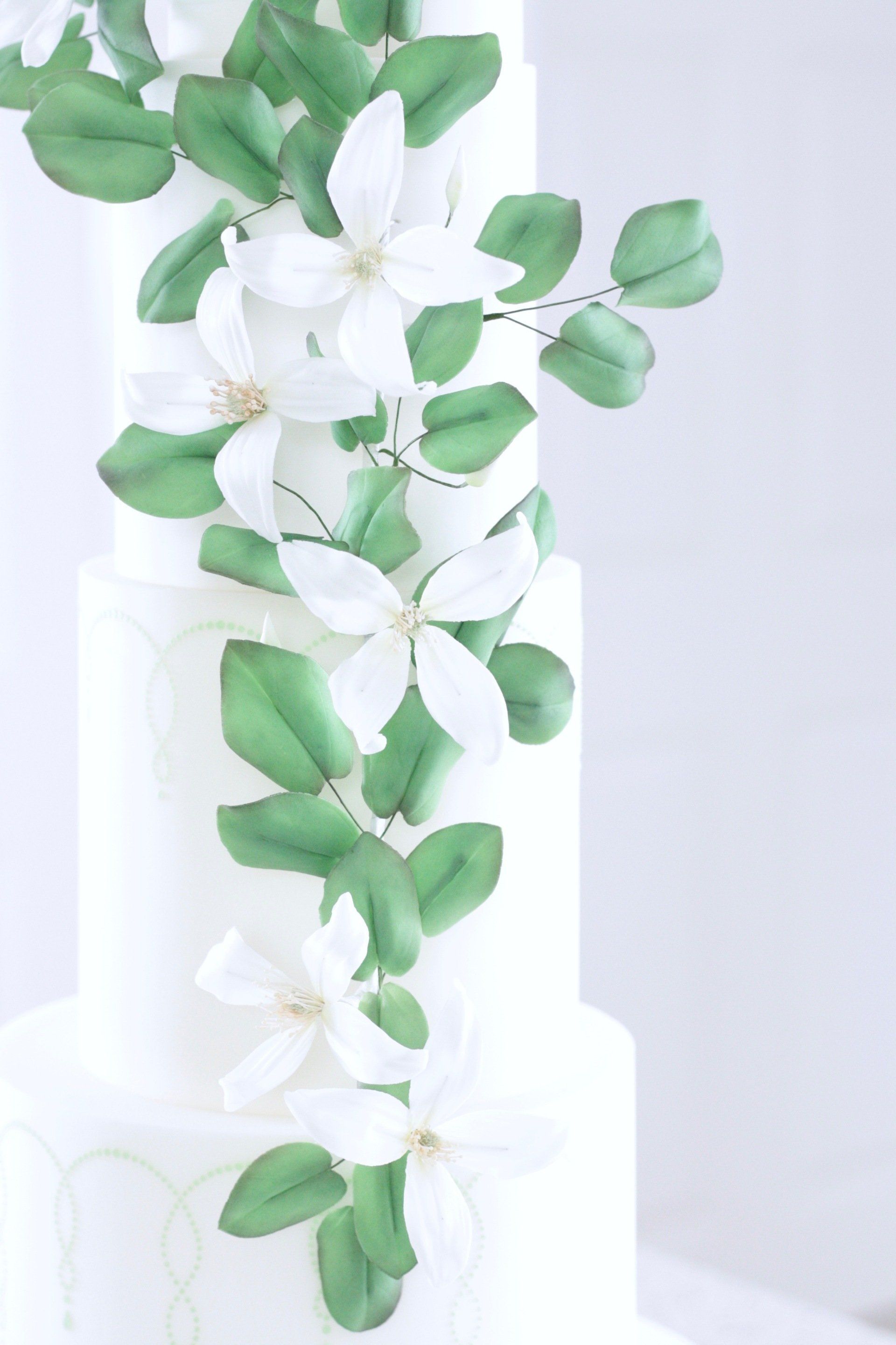 Sugar clematis  wedding cake