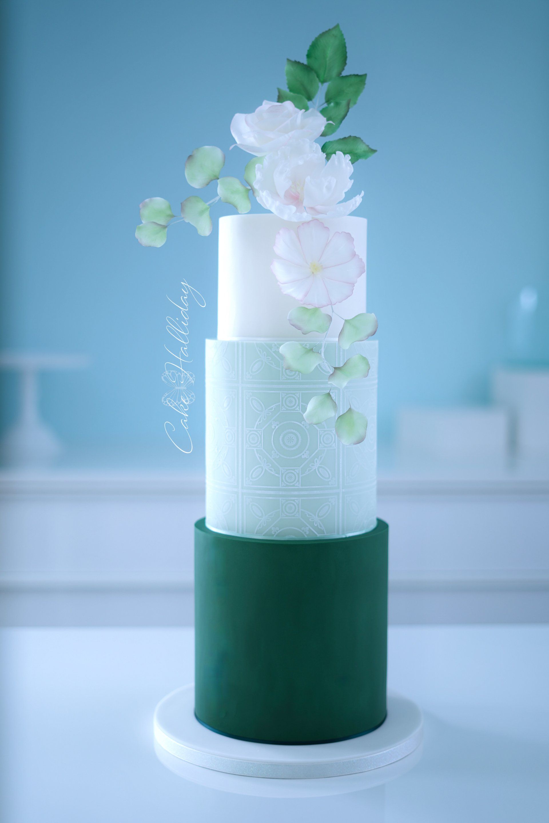 Sugar flowers and stencil wedding cake