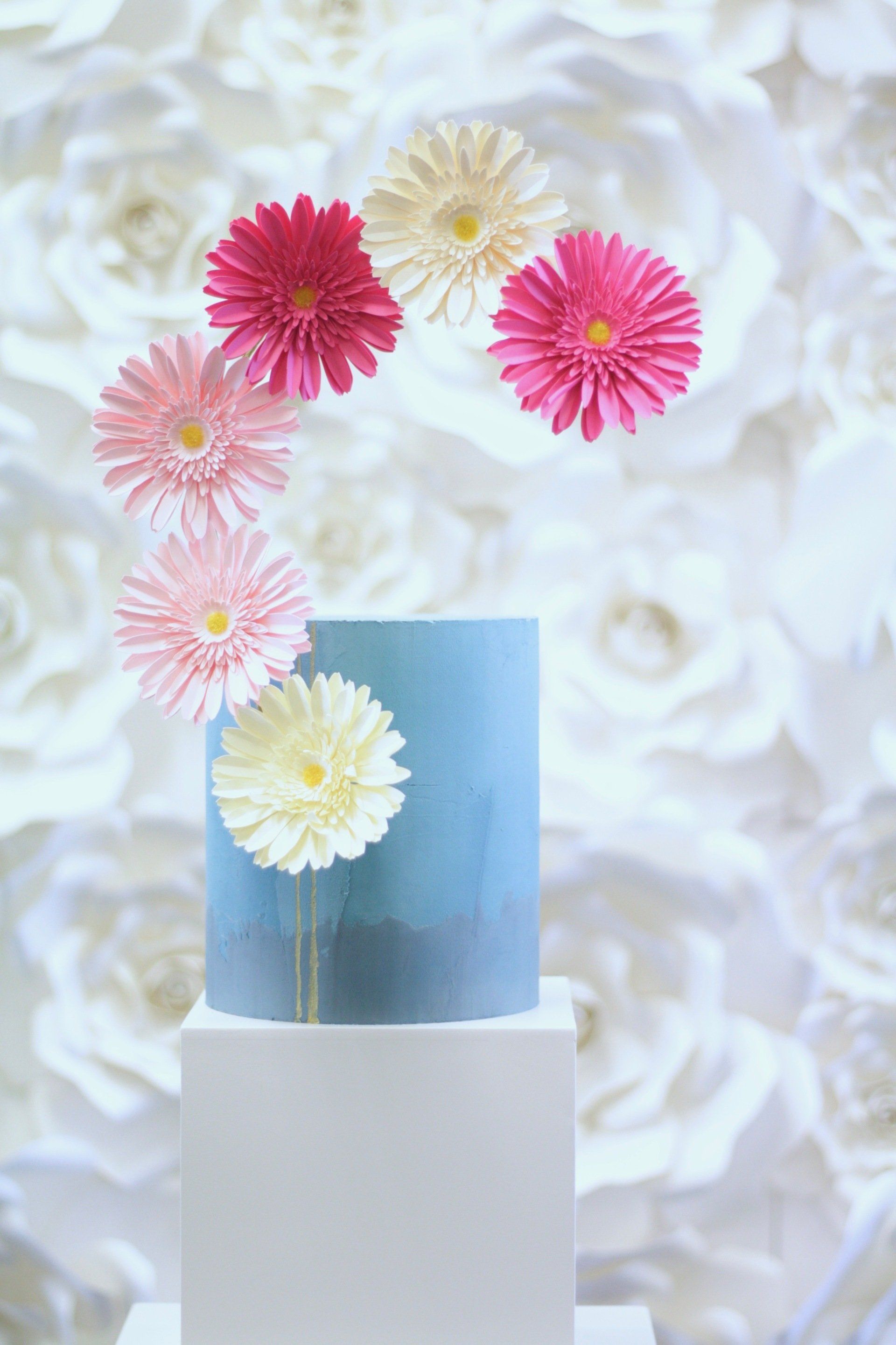Paper flower gerbera cake