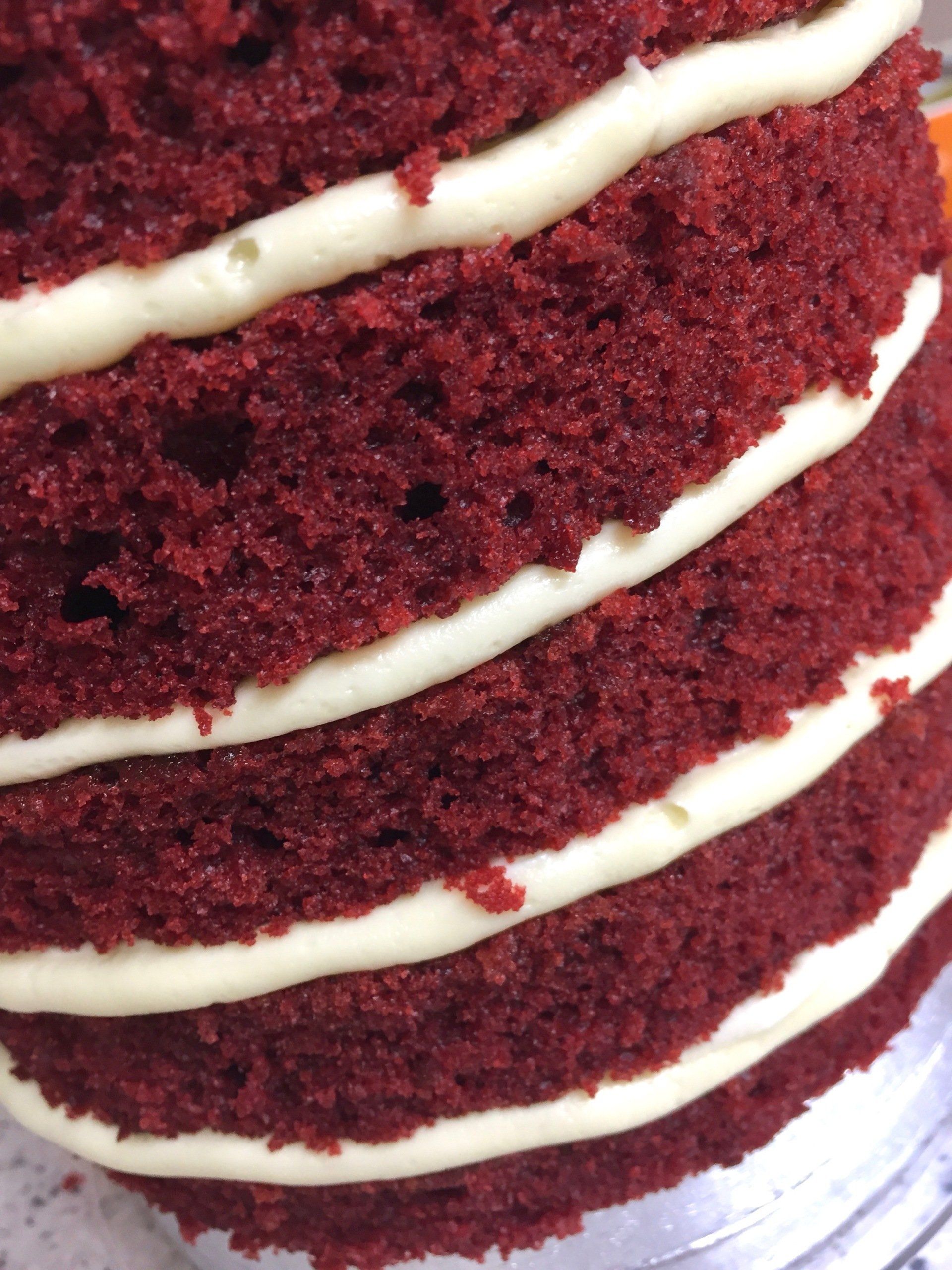 The best red velvet cake with white chocolate buttercream