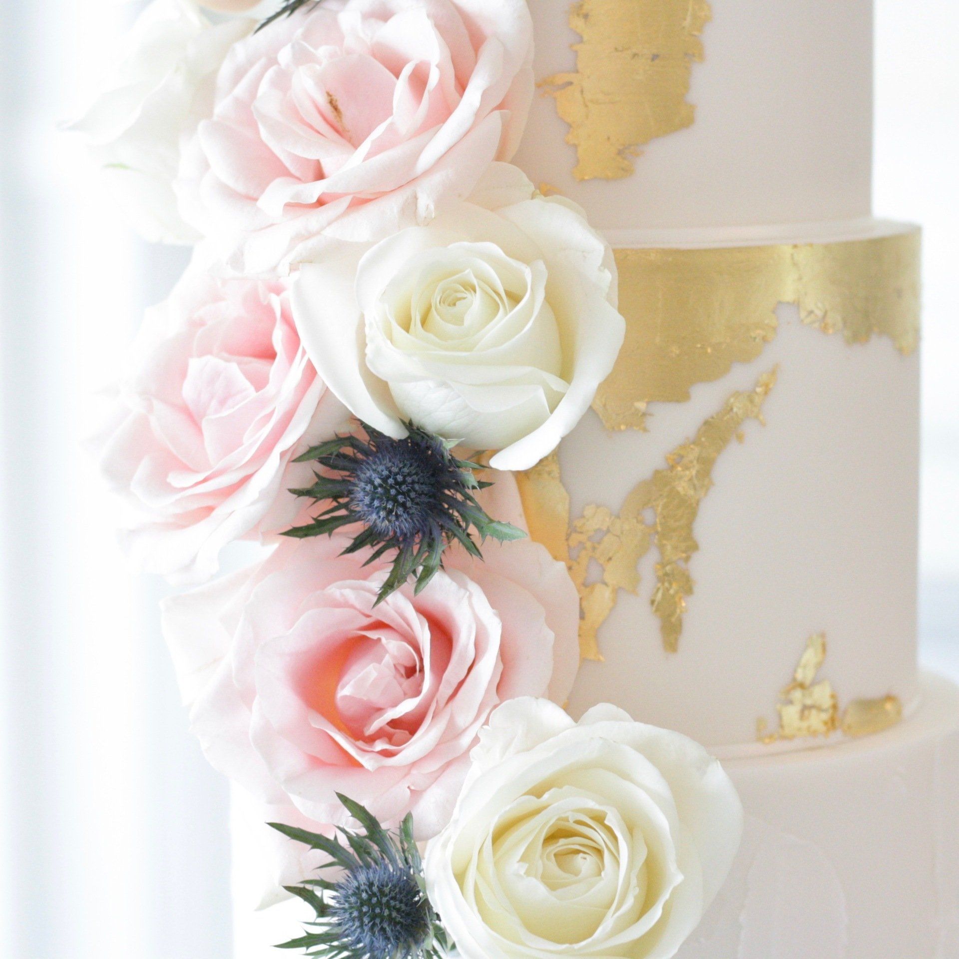 Gold leaf & roses wedding cake