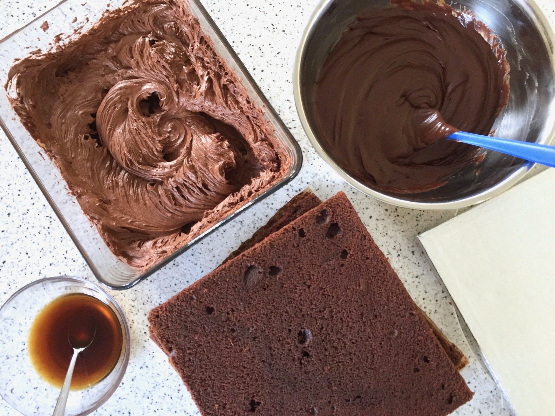 Chocolate cake components