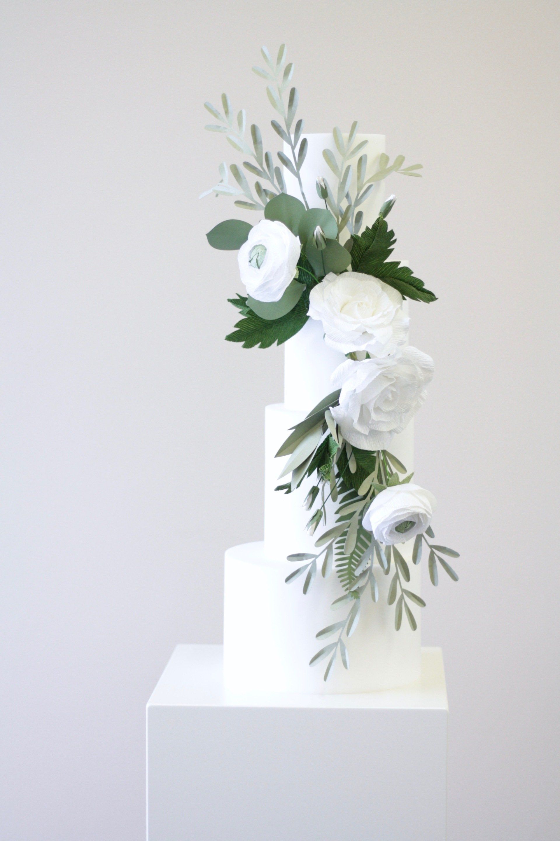 Paper flower wedding cake