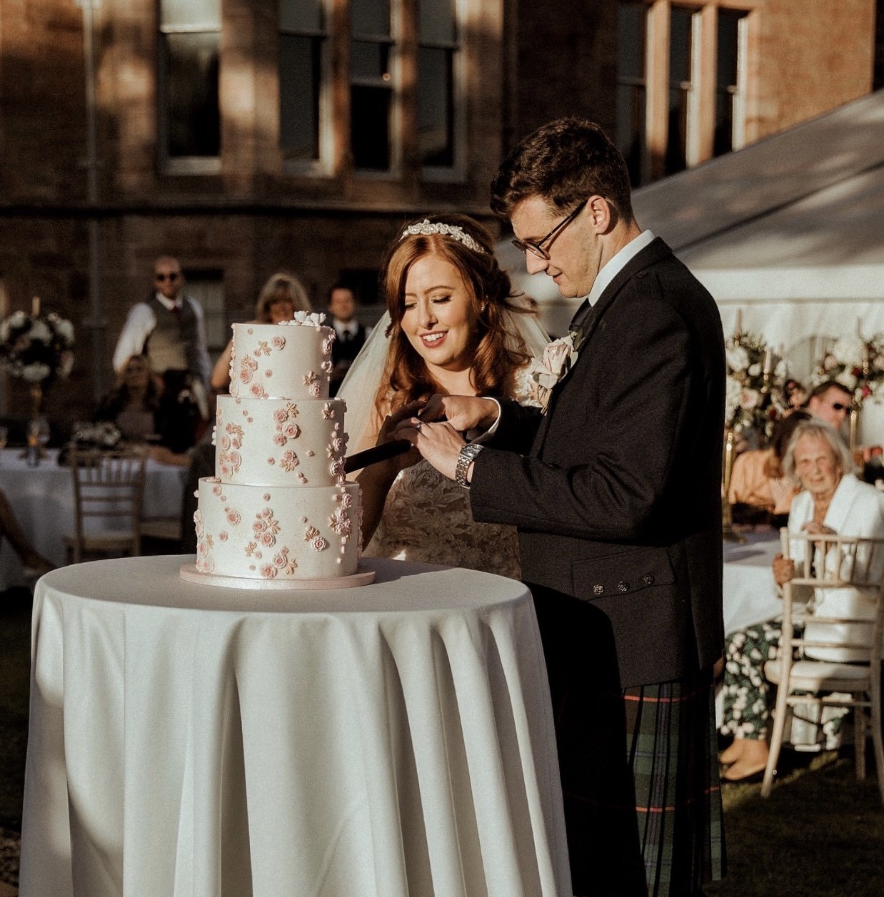 Sorn Castle wedding cake