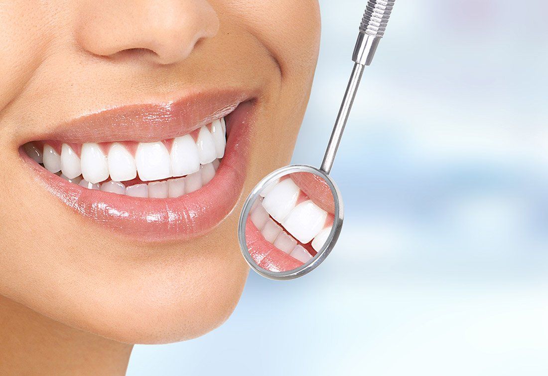 Behandlung Zahnarzt Unsere Leistungen bei Zahnarzt Doz. DDr. Heinz-Dieter Müller, PhD