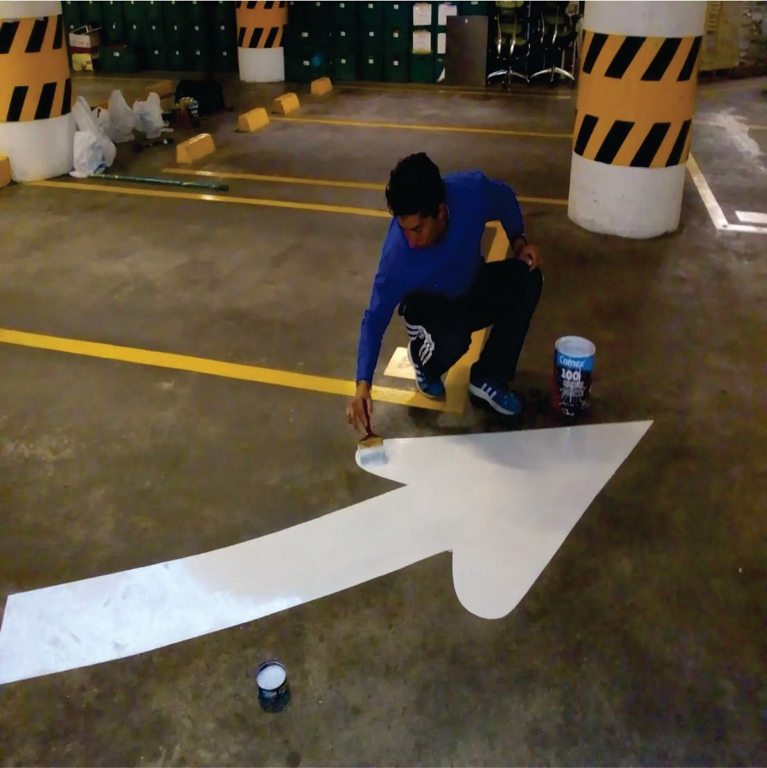 Rotulo de señalamiento con microesfera