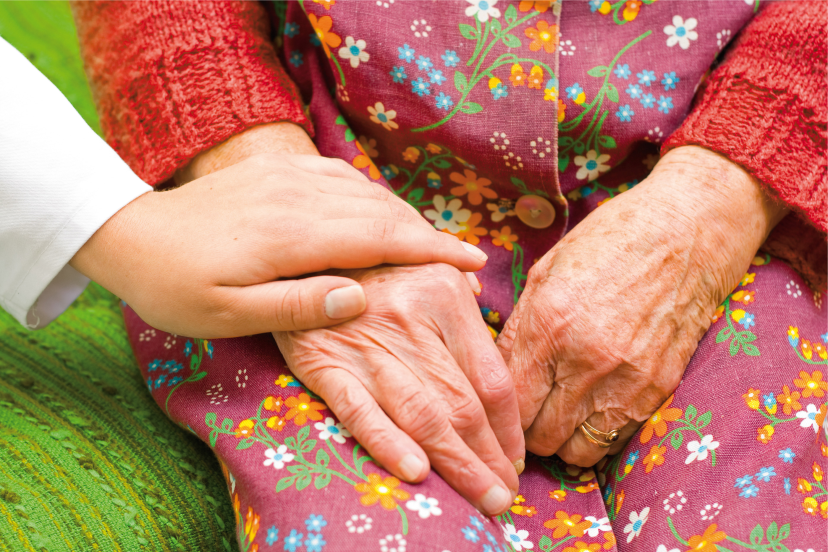 Lebenswert Bad Pyrmont, Ambulante Pflege, Seniorenpflege, Häusliche Krankenpflege, kümmern, Unterstützung, Betreeung im Alter, Senioren, Körperpflege, Verhinderungspflege, Haushaltshilfe