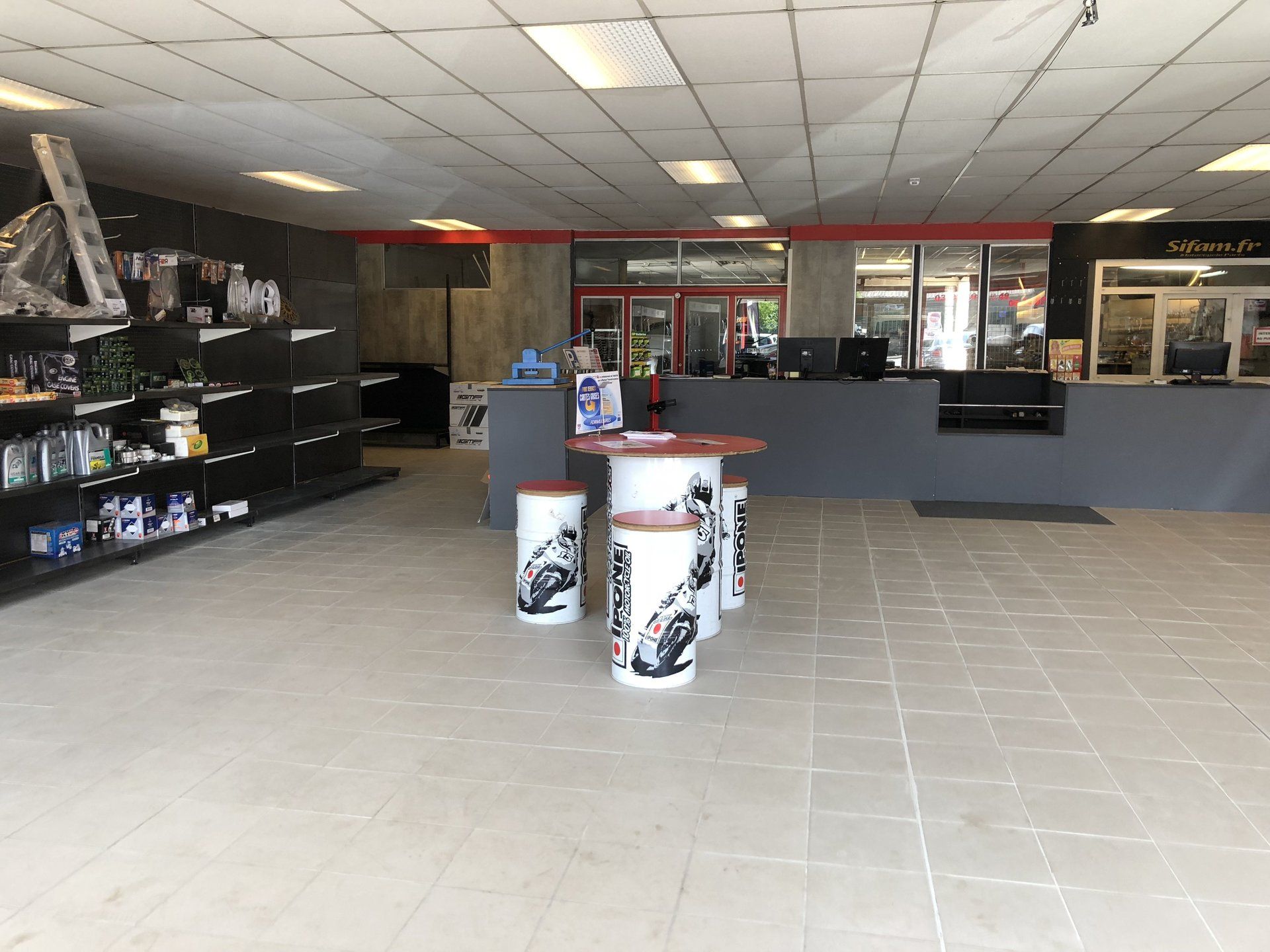 Magasin Garage François Père et Fils