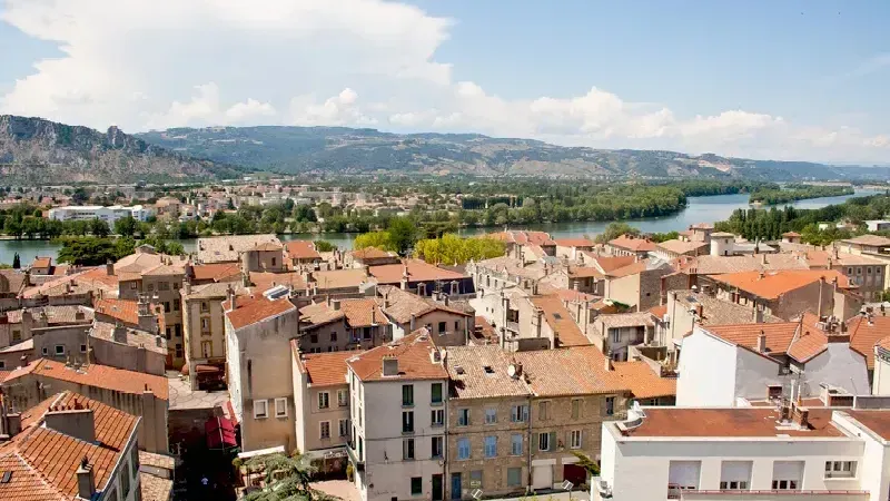 Photo de la ville de Valence où a été fondé l'entreprise AFDE.