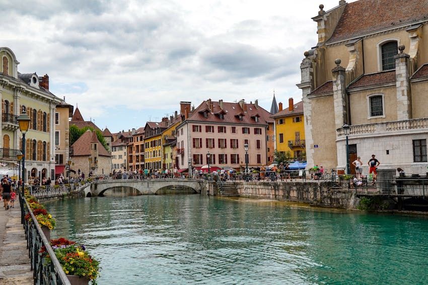Photo de la ville d'Annecy où AFDE réalise des Bilans de Compétences.
